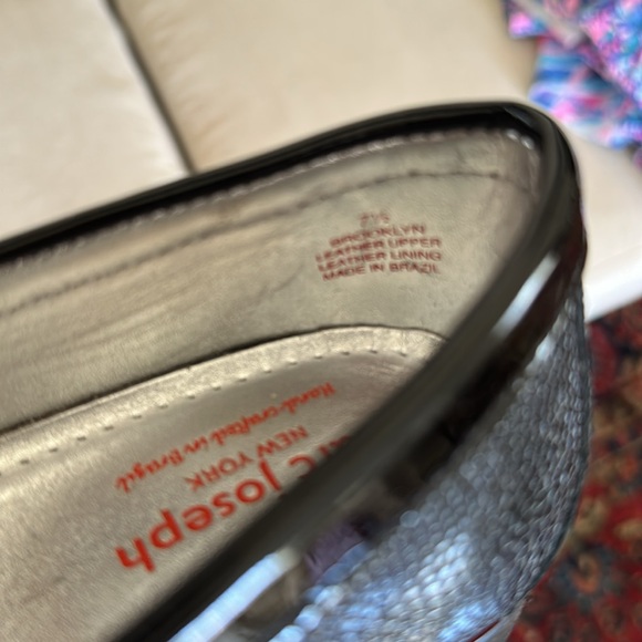 Like new, blue grain, tasseled loafer - Picture 4 of 4